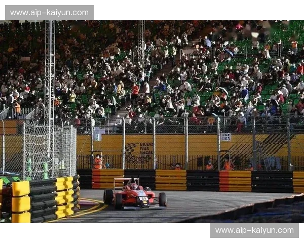 赛车观赛指南：带你从看客到半专业的观赛之旅